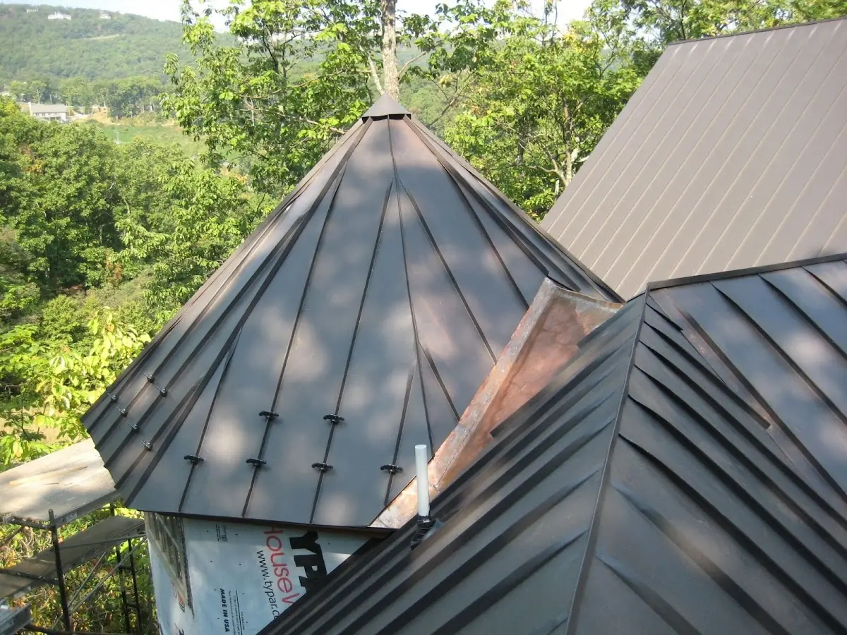 Professional Shingle Replacement & Repair by Craftsman Roofing in Yerington